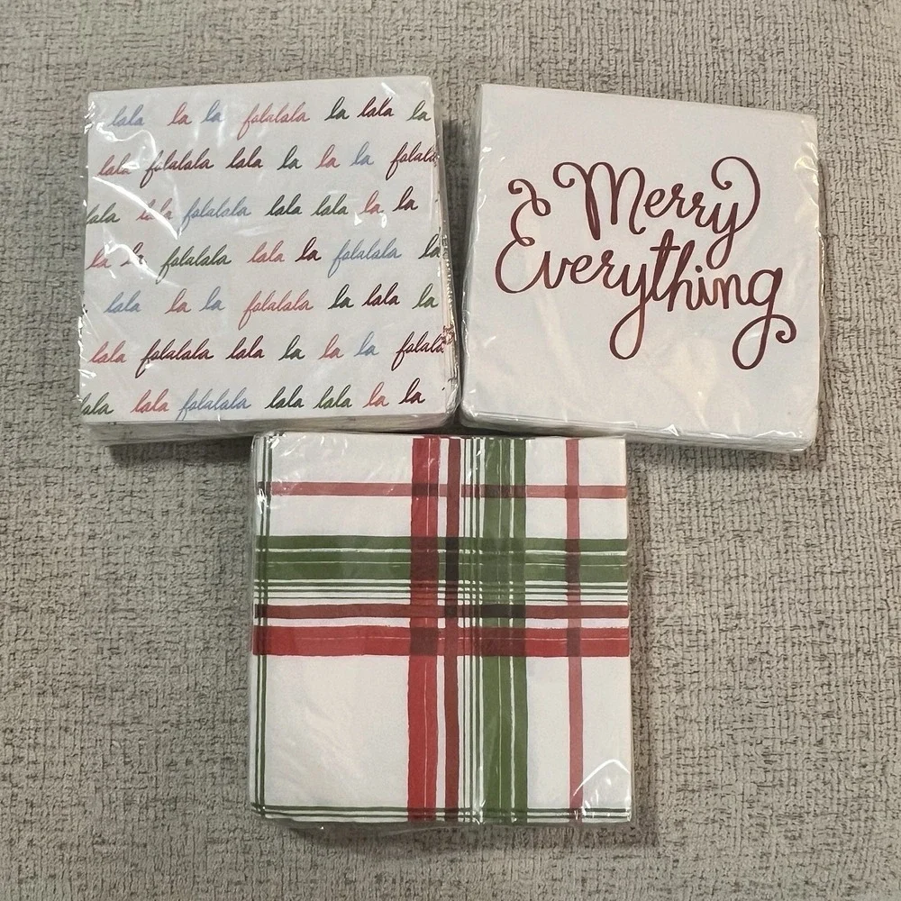 Christmas Plates Cups Napkins Lot Some Vintage Santa Holly Holiday‎ Party